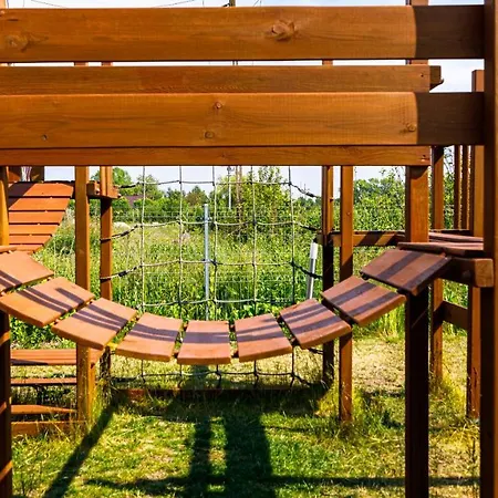 Lebskie Chatki Lodge *