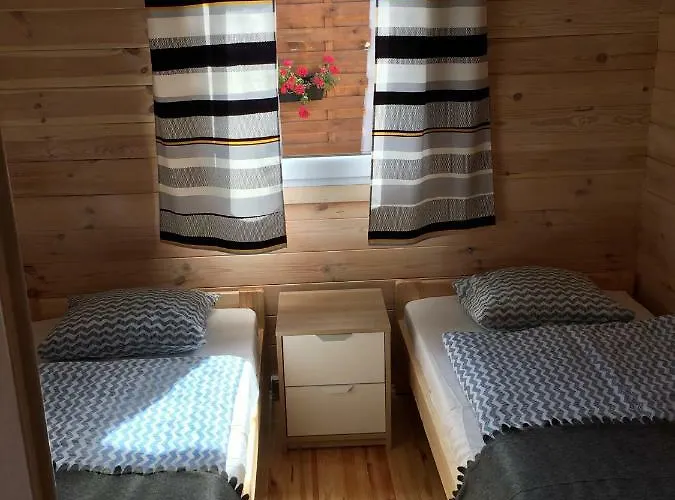 Lebskie Chatki Lodge
